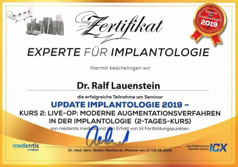 Experte für Implantologie: Fortbildung · 2019